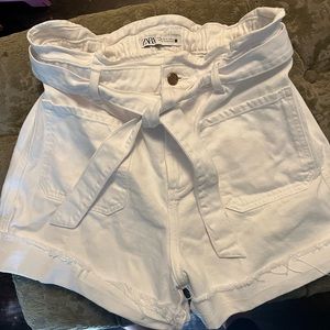 Zara white denim paper bag shorts, size US 8